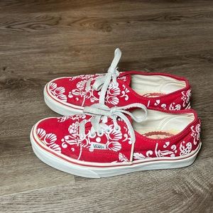 Vans red & white Hawaiian print rare 50th anniversary Duke Kahanamoku surfers
